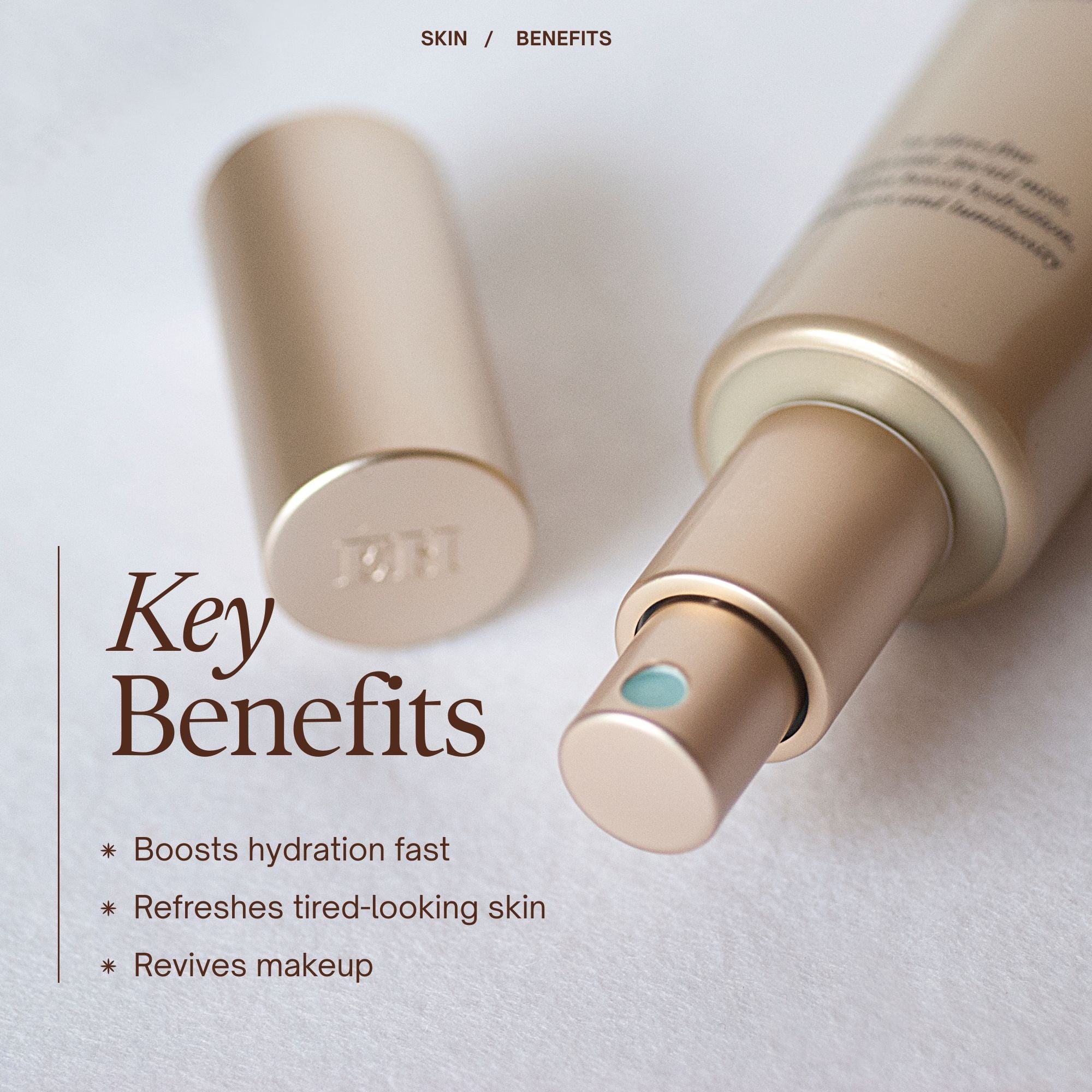 Plump & Glow Hydrating Facial Mist Key benefits:
Boosts hydration fast
Refreshes tired-looking skin
Revives makeup
