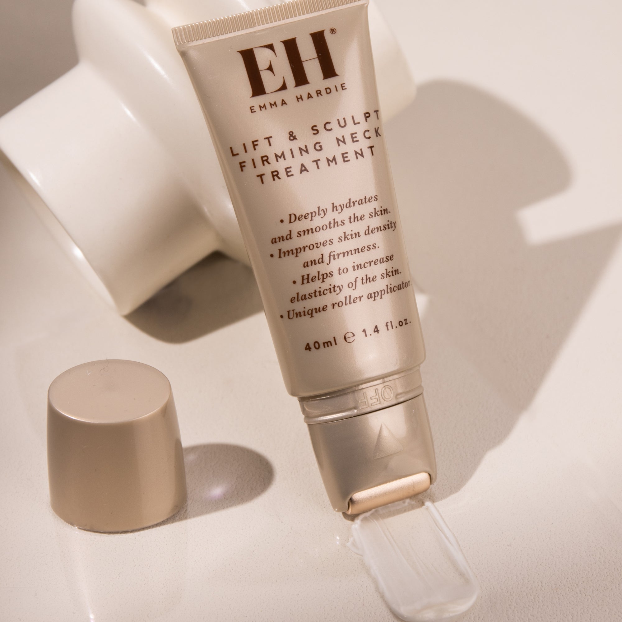 Lift and Sculpt Firming Neck Treatment