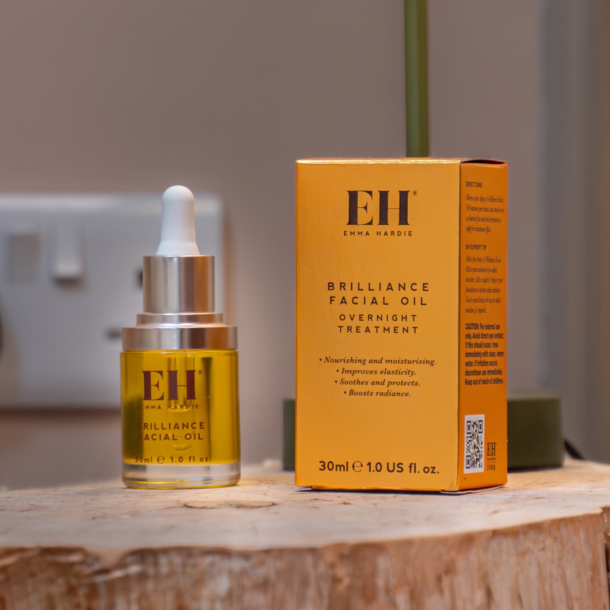 Brilliance Facial Oil: Emma Hardie's Skin Brightener
