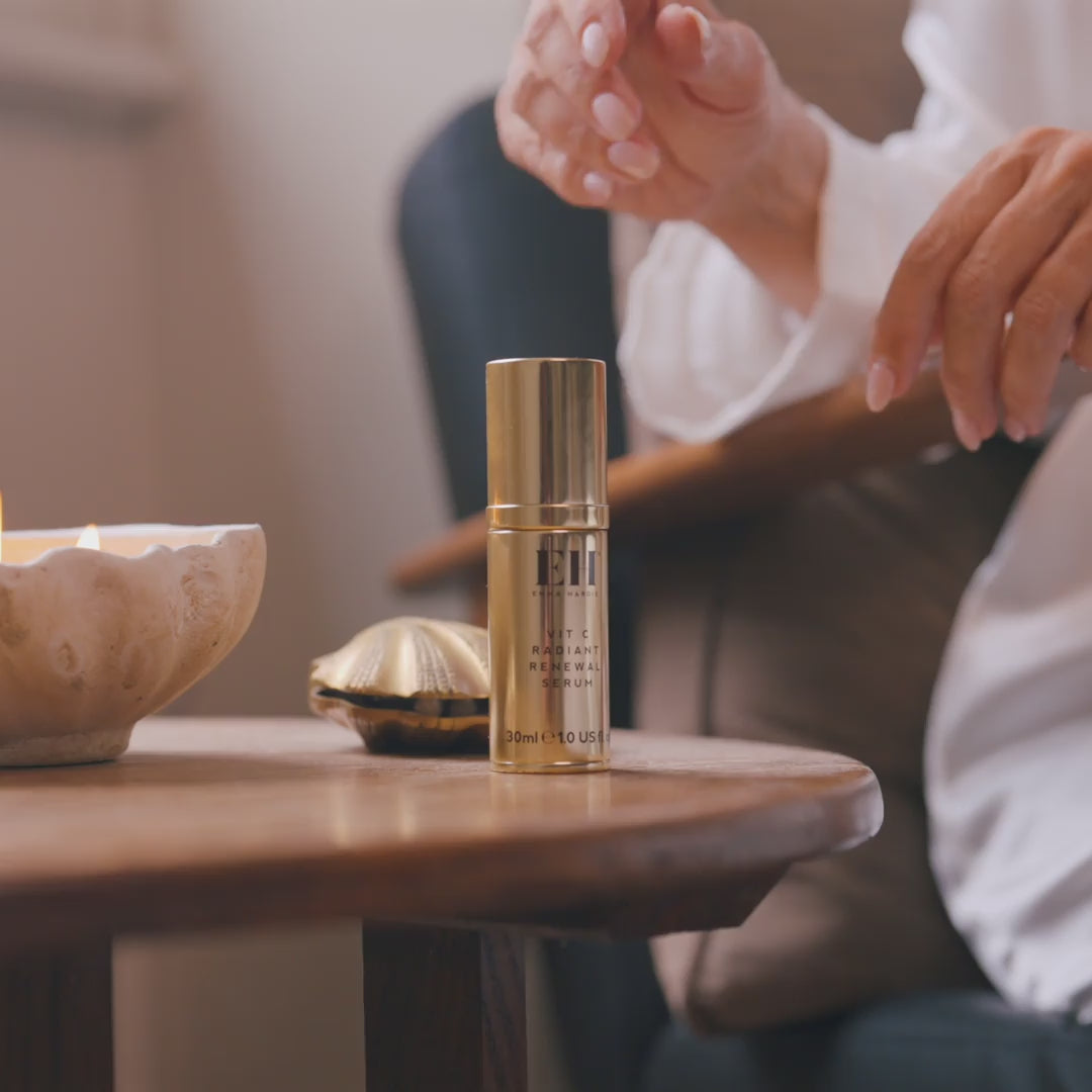 Load video: Vit C Radiant Renewal Serum 30ml